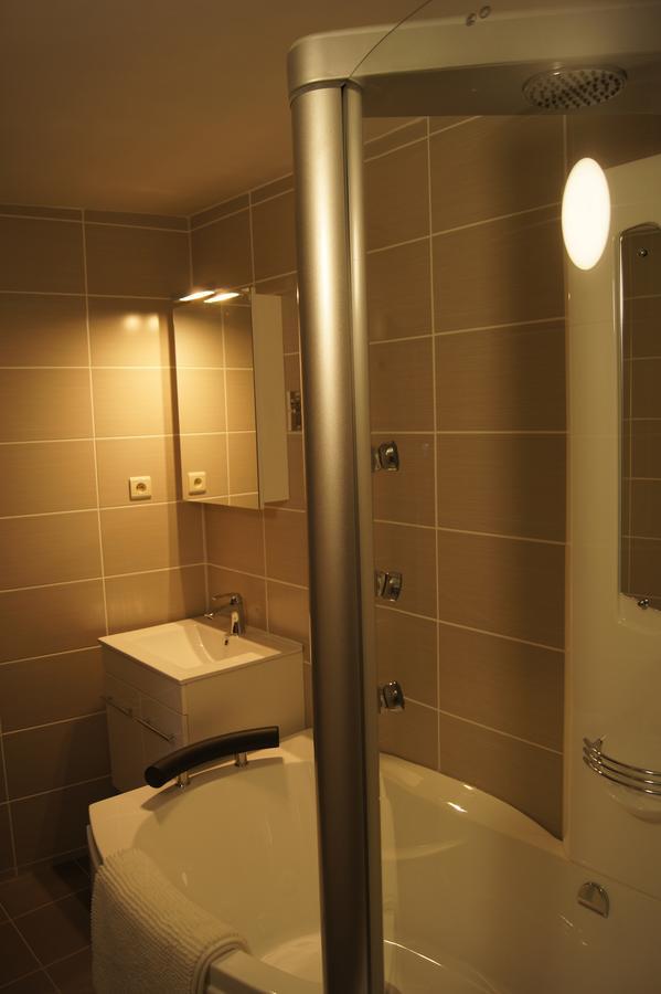 Hotel Bouillon Luaran gambar