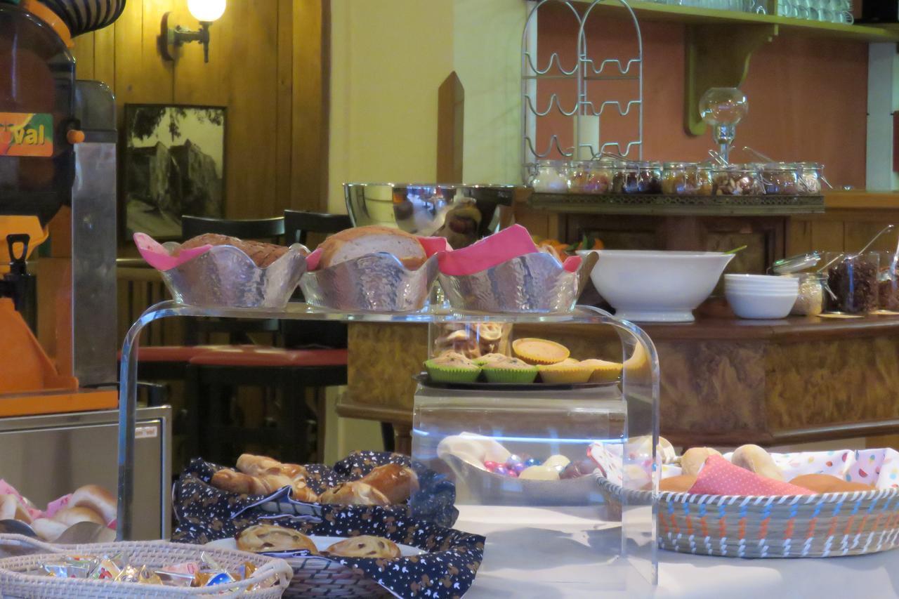 Hotel Bouillon Luaran gambar